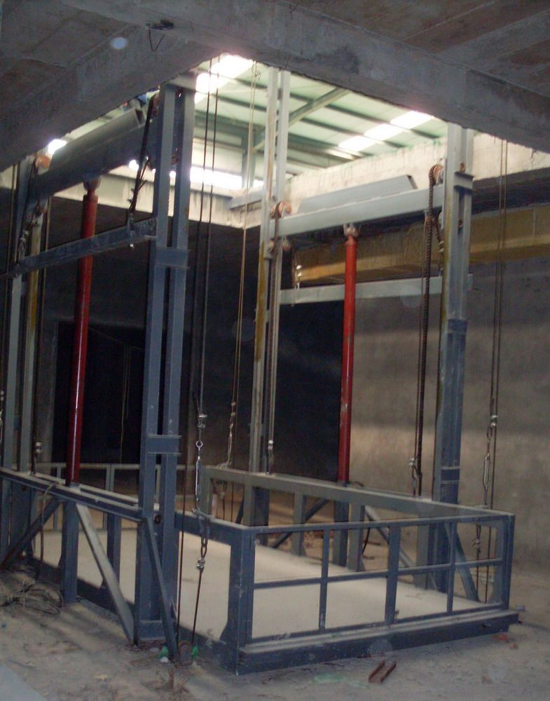 专注广西贵州云南，尊龙凯时液压货梯——您身边的重型垂直物流解决方案专家！